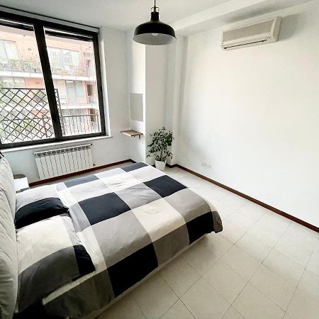 Mecenate Metropolitan Flat Apartment Milan Exterior photo